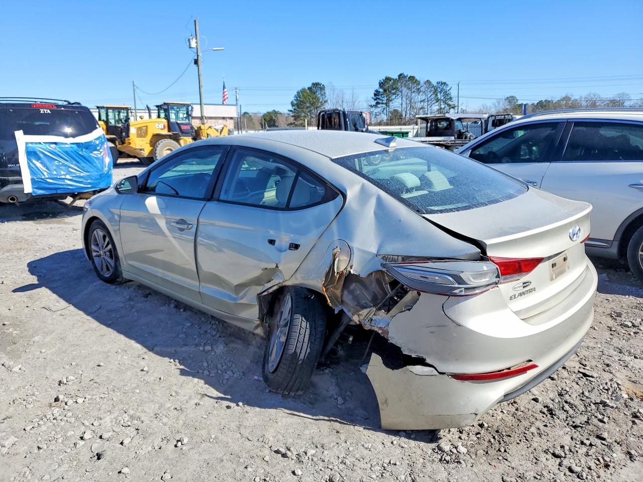 2017 HYUNDAI ELANTRA SE photo 3