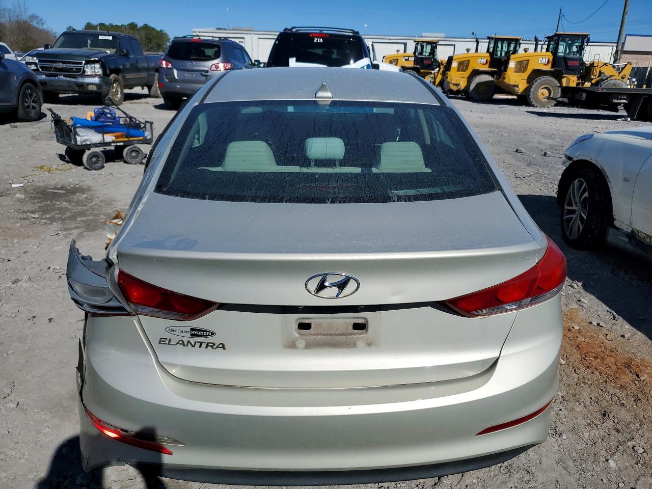 2017 HYUNDAI ELANTRA SE photo 11