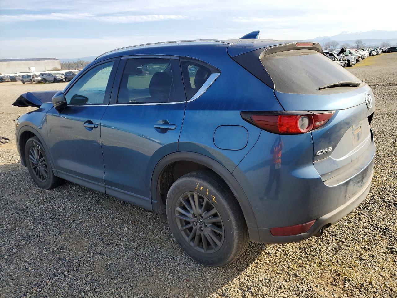 2017 MAZDA CX-5 TOURING photo 2