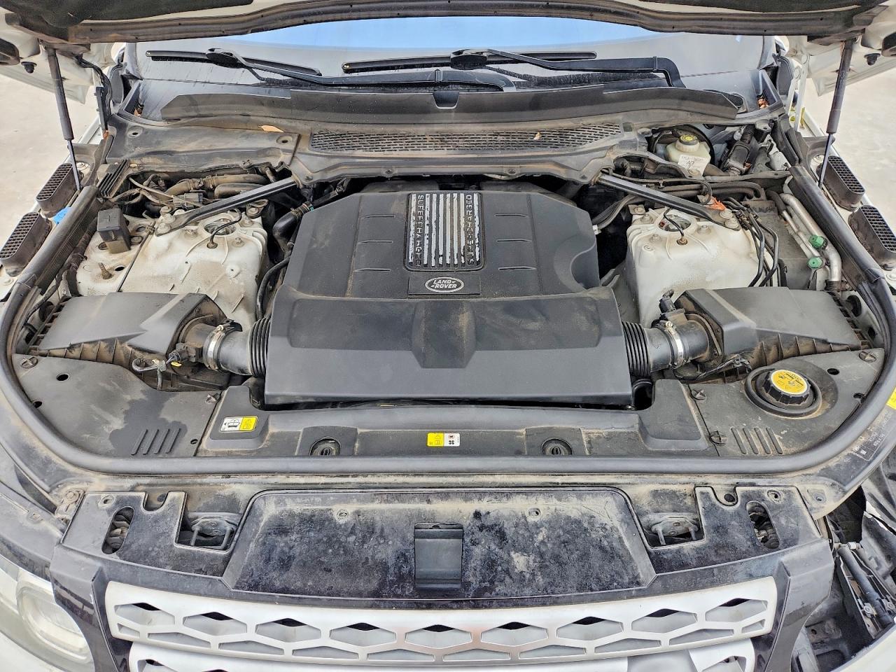 2016 LAND ROVER RANGE ROVER SPORT HSE photo 21