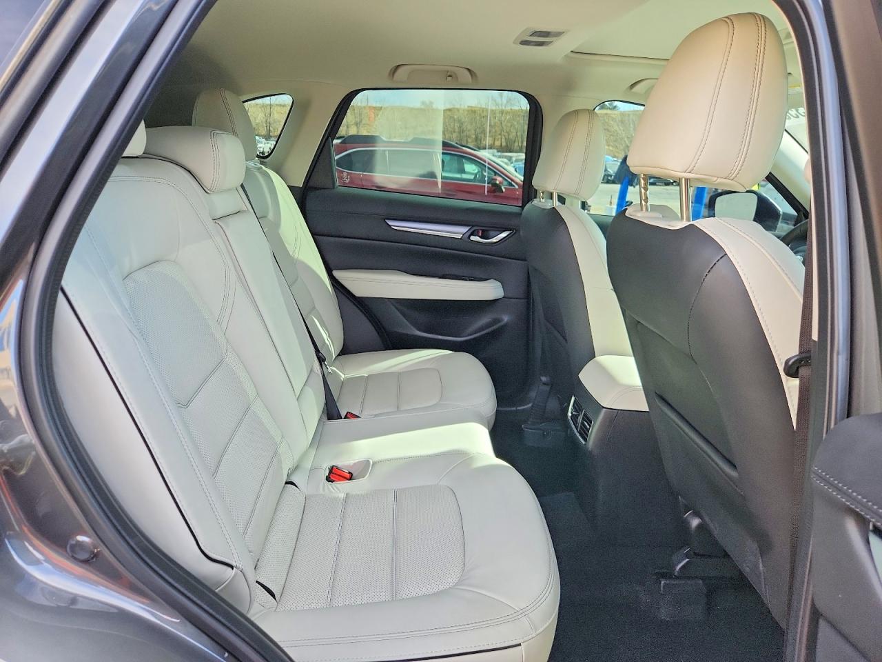 2025 MAZDA CX-5 PREMIUM PLUS photo 31