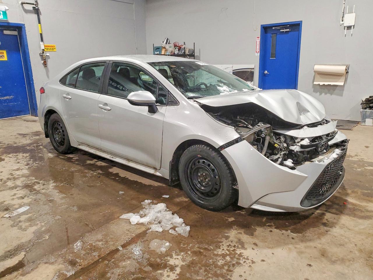 2020 TOYOTA COROLLA LE photo 4