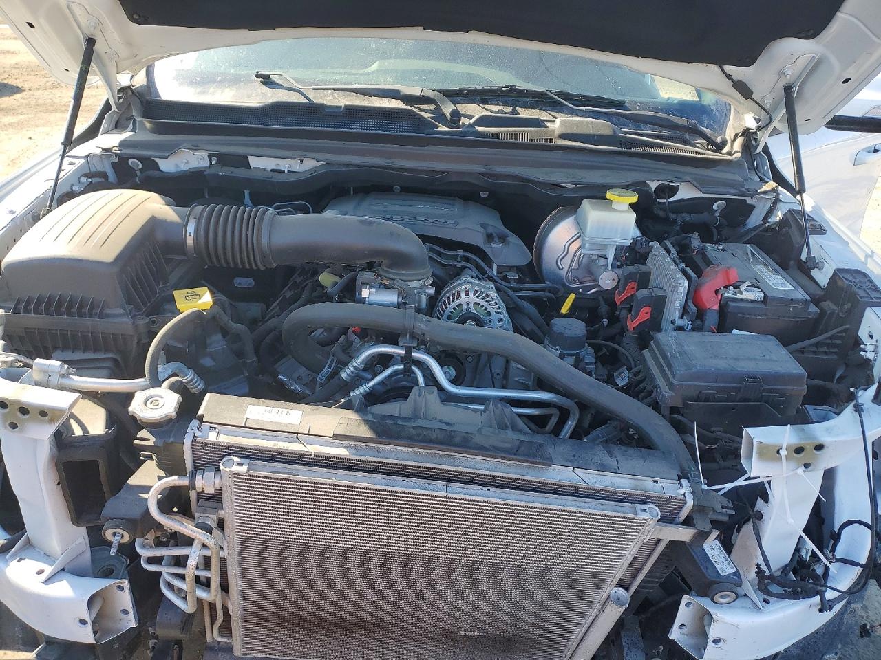 2019 RAM 1500 LARAMIE photo 21