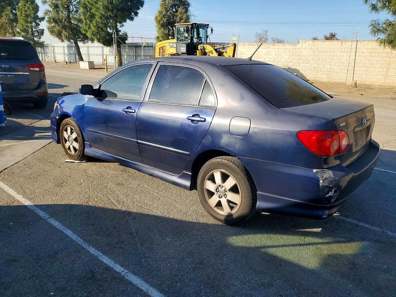 2007 TOYOTA COROLLA CE photo 2