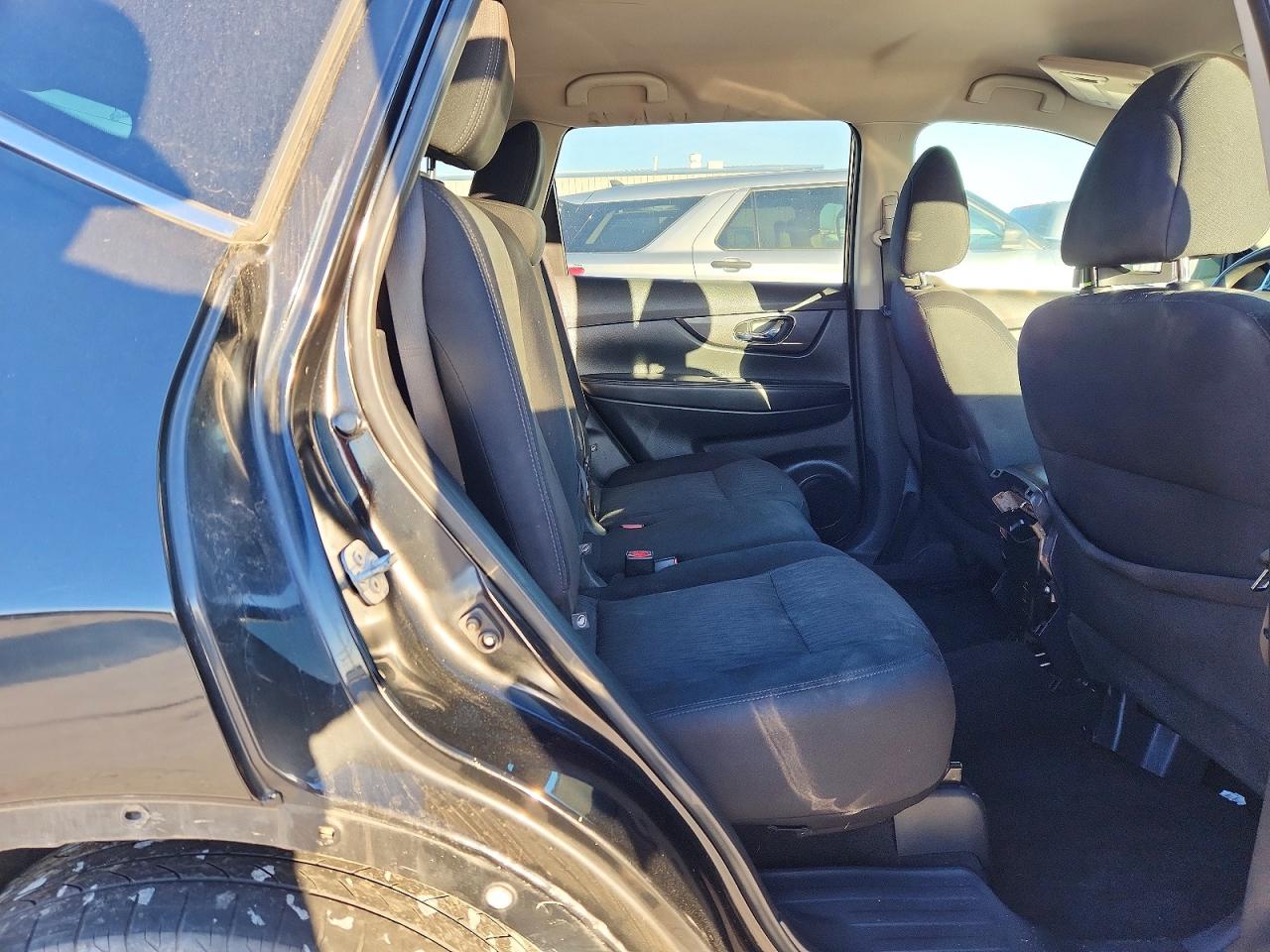 2017 NISSAN ROGUE S photo 21