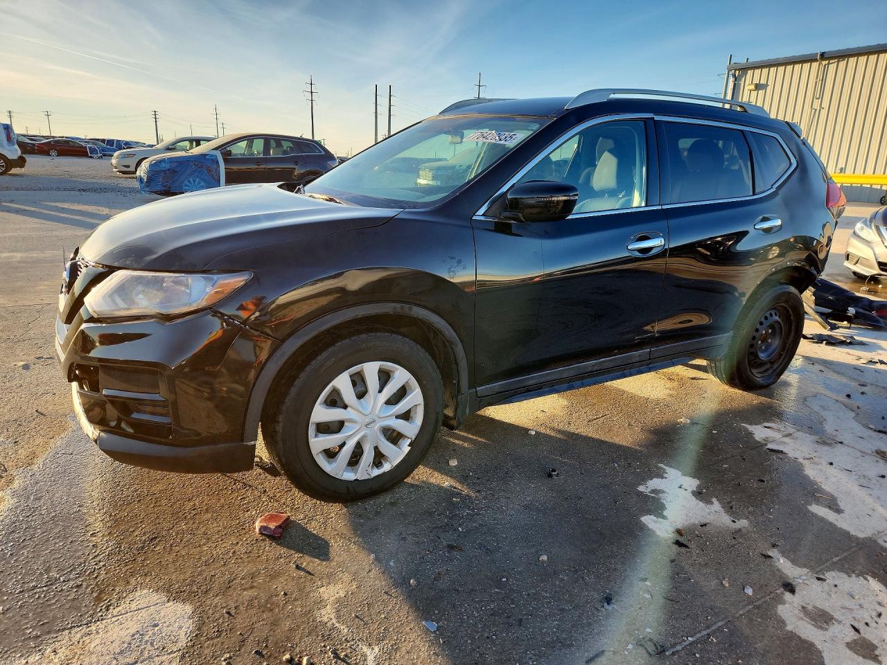 2017 NISSAN ROGUE