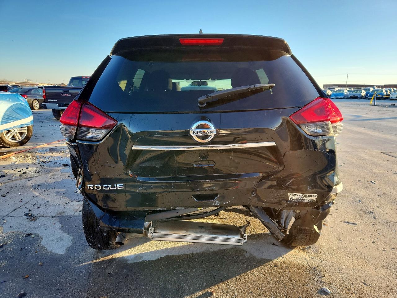 2017 NISSAN ROGUE S photo 11