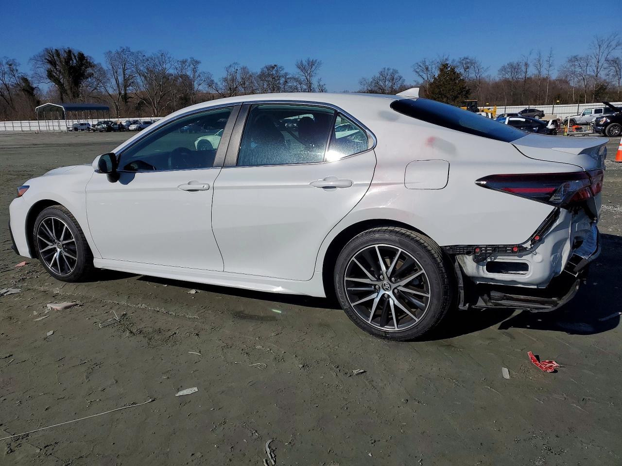2023 TOYOTA CAMRY SE NIGHT SHADE photo 3