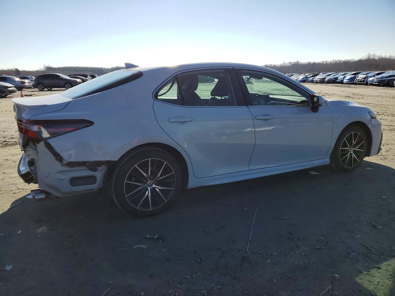 2023 TOYOTA CAMRY SE NIGHT SHADE photo 5