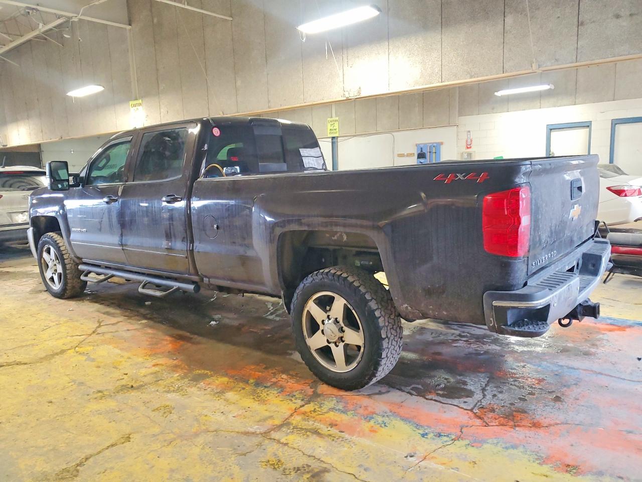 2019 CHEVROLET SILVERADO K2500 HEAVY DUTY LT photo 2