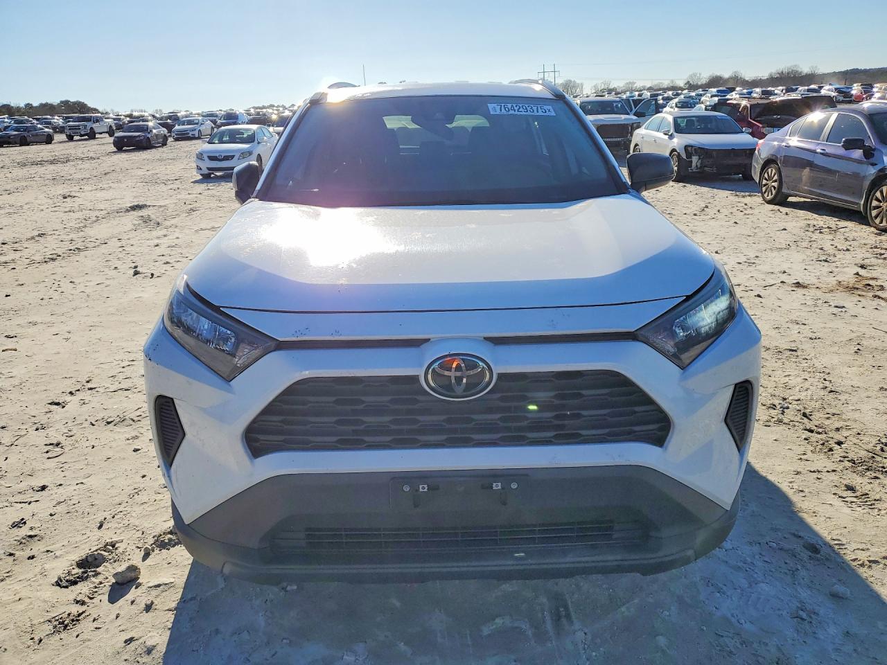 2021 TOYOTA RAV4 LE photo 5