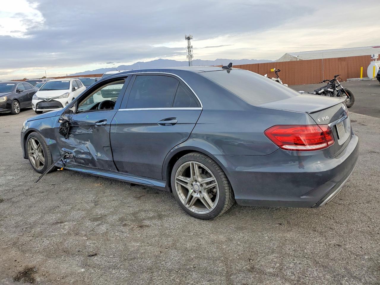 2014 MERCEDES-BENZ E 350 photo 3