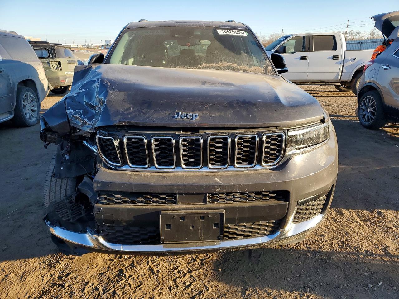 2023 JEEP GRAND CHEROKEE L LIMITED photo 9