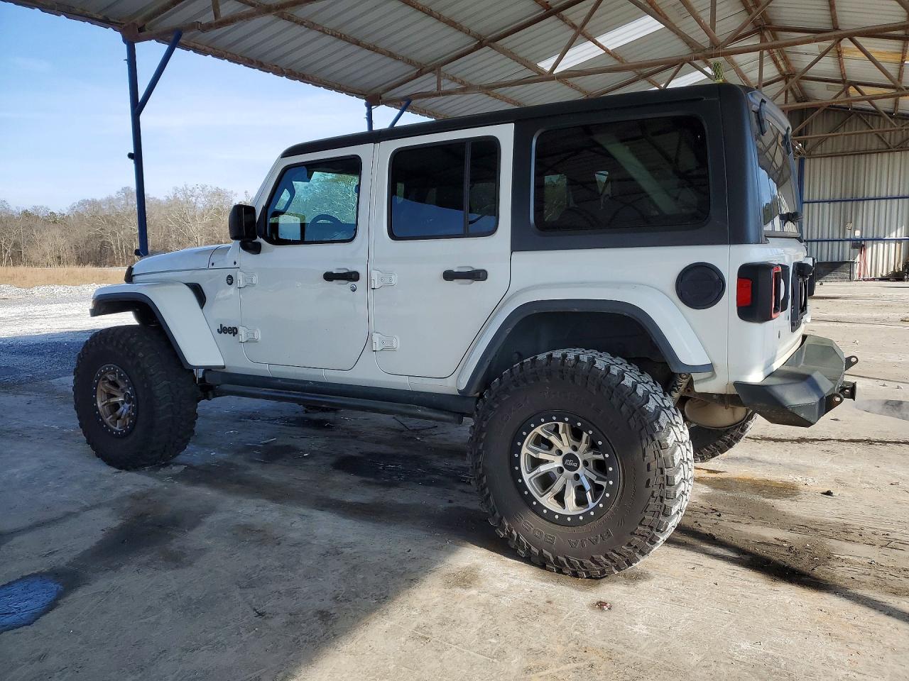 2018 JEEP WRANGLER UNLIMITED SPORT photo 2