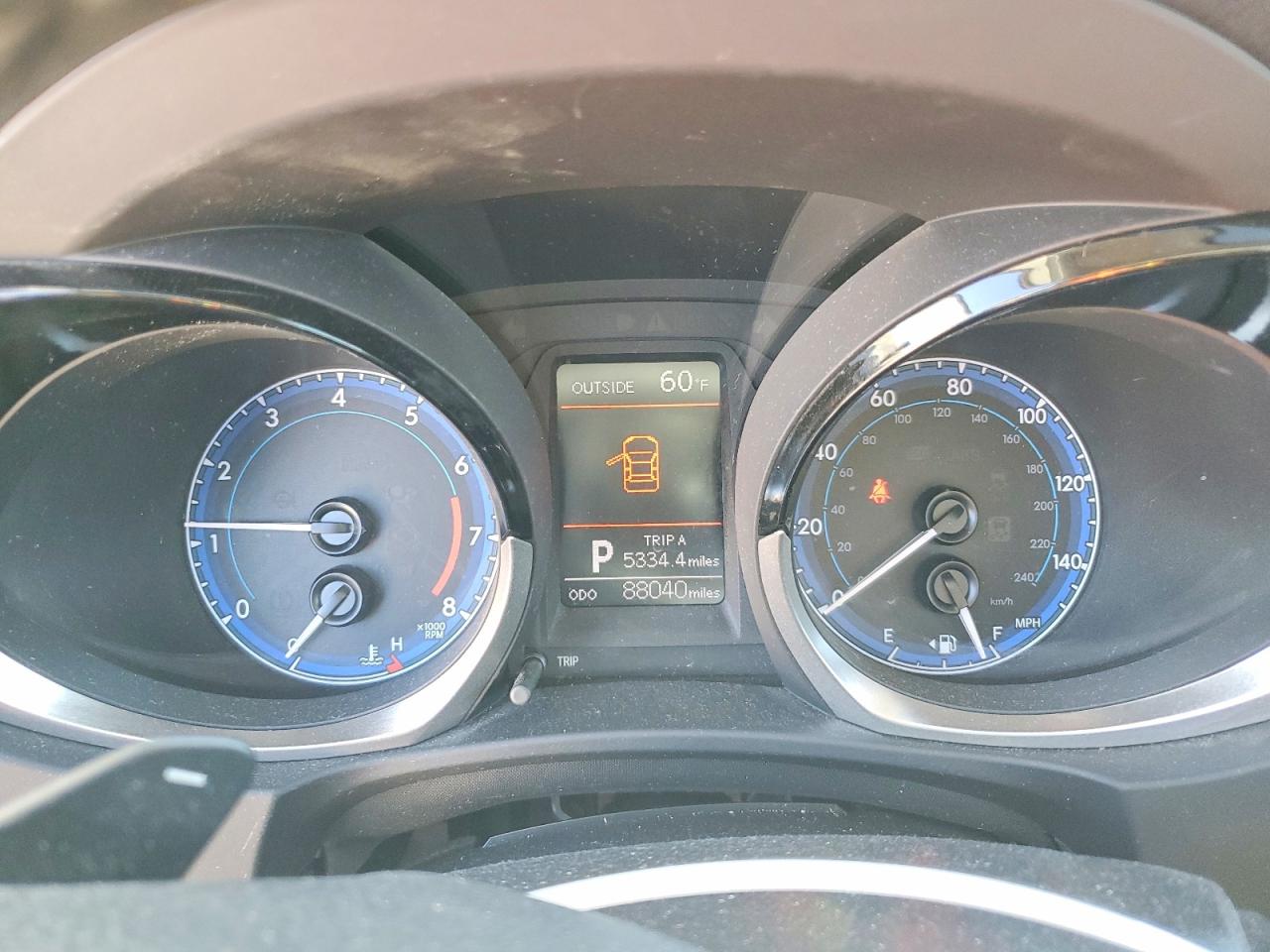 2014 TOYOTA COROLLA L photo 25