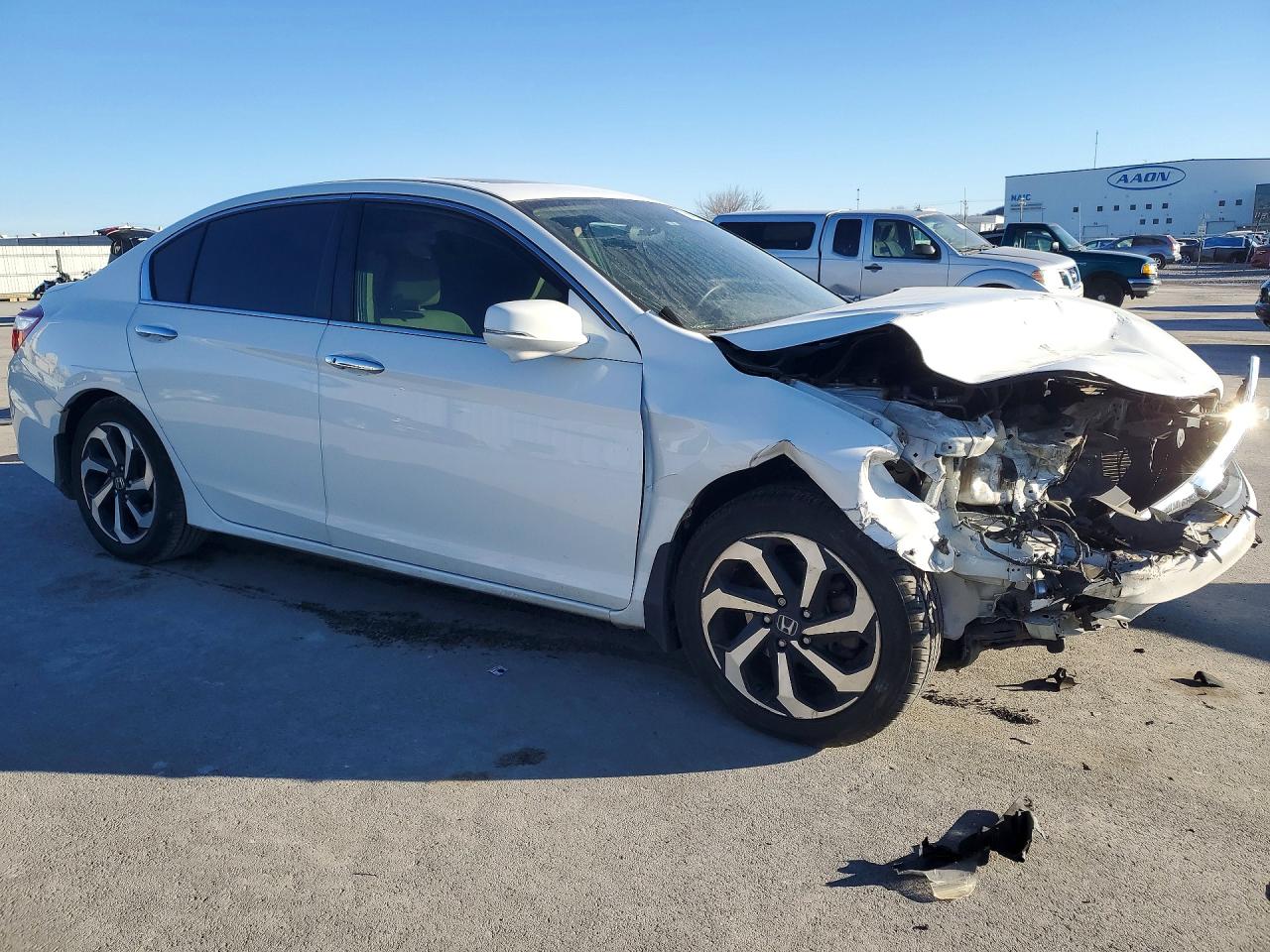2016 HONDA ACCORD EX photo 4