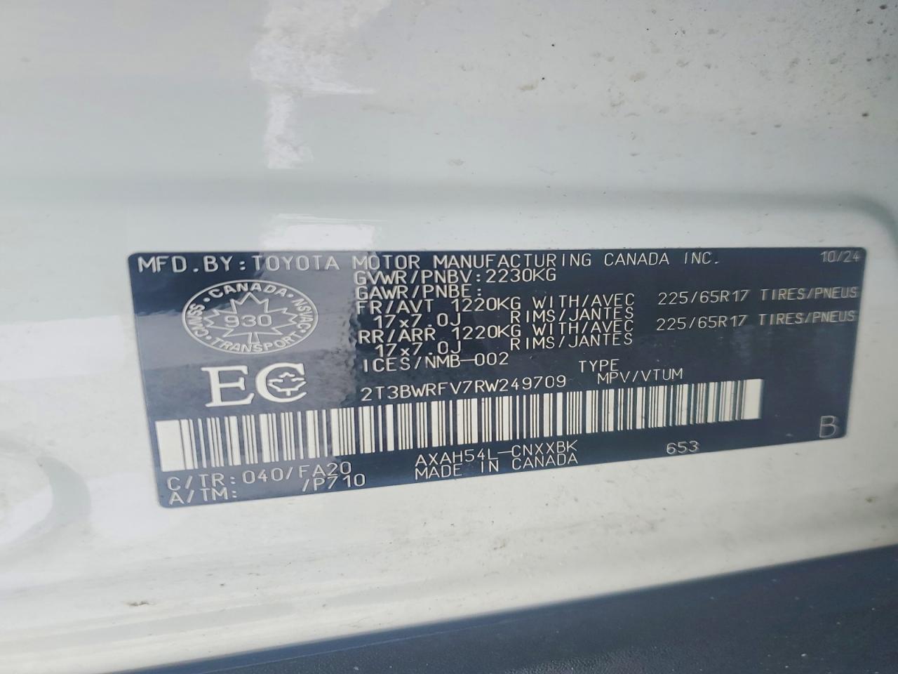 2024 TOYOTA RAV4 LE photo 14