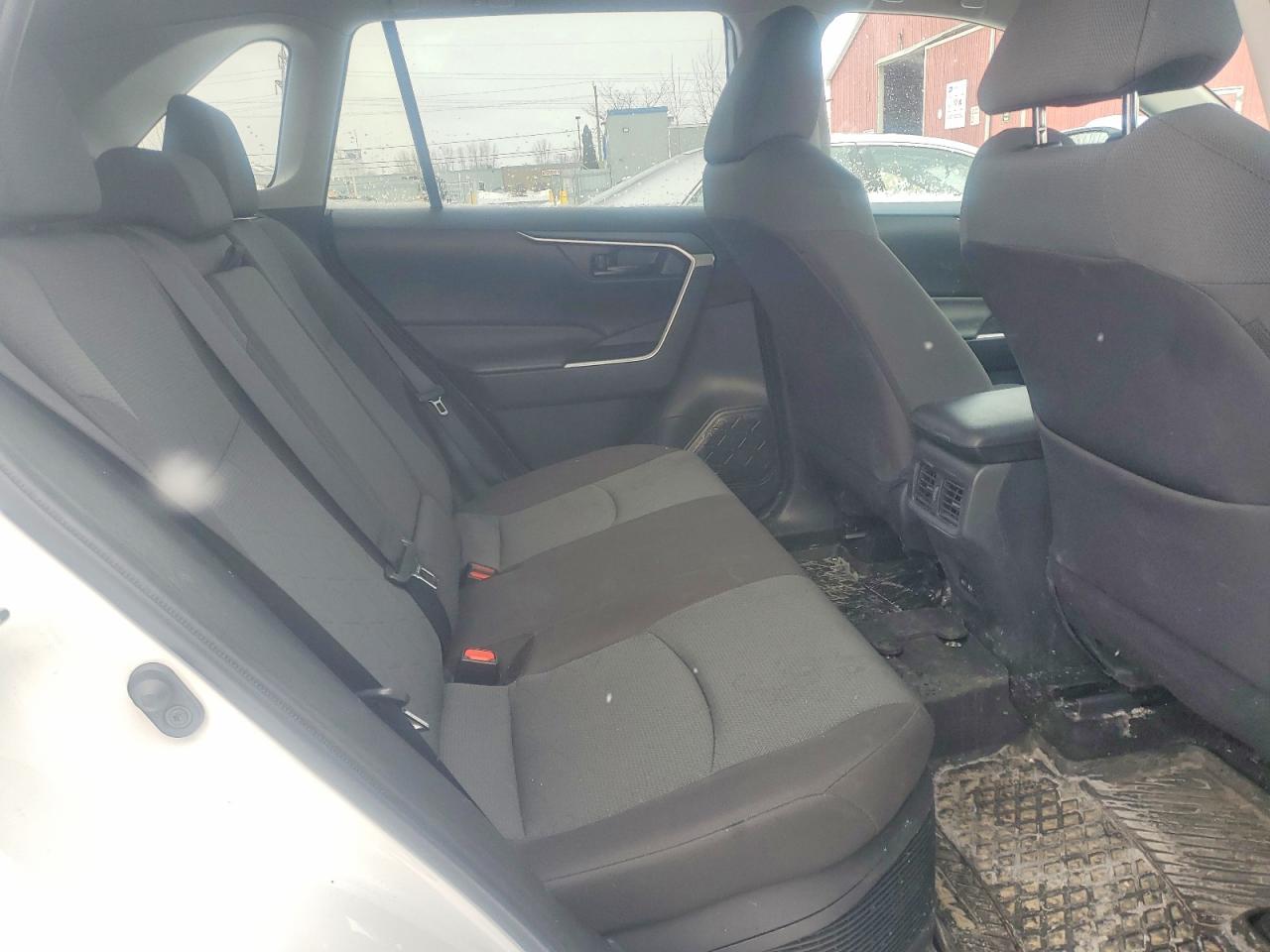 2024 TOYOTA RAV4 LE photo 11