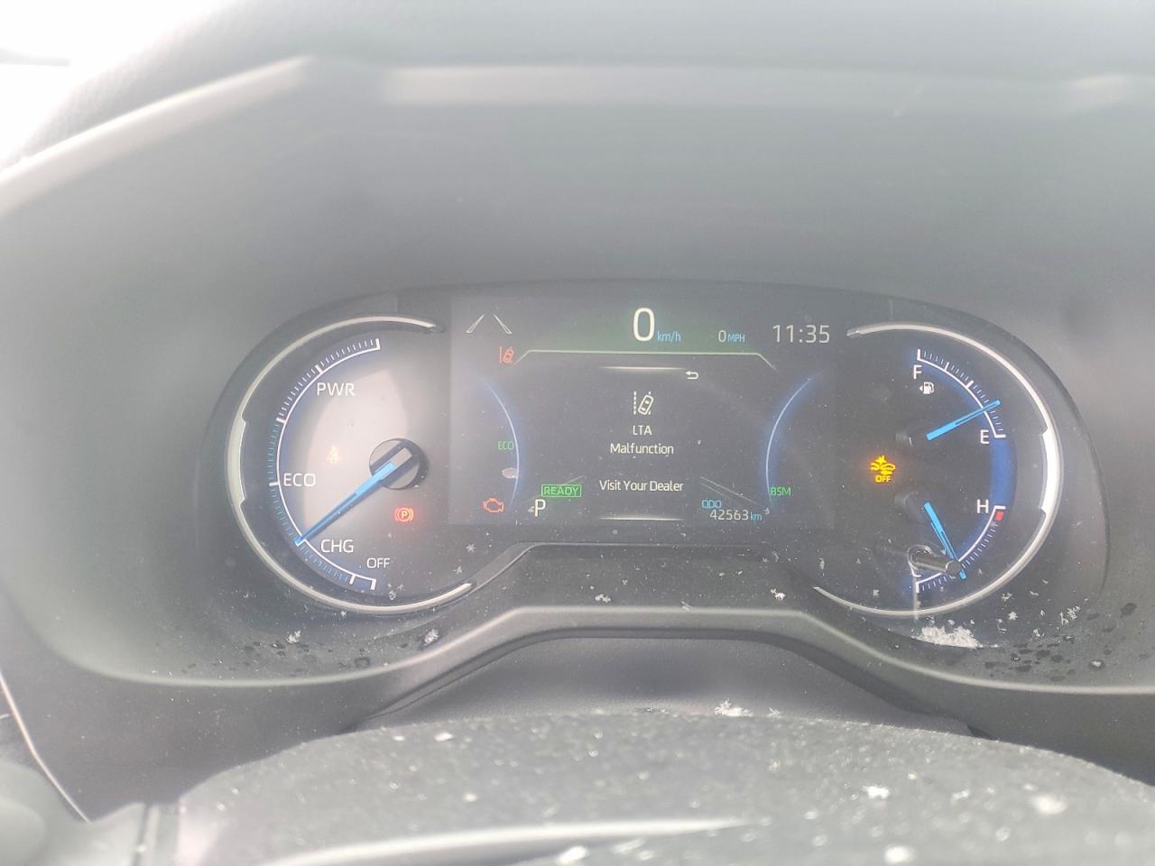2024 TOYOTA RAV4 LE photo 9