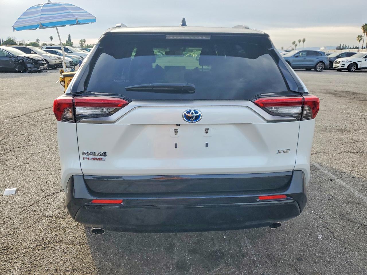 2024 TOYOTA RAV4 PRIME XSE photo 6