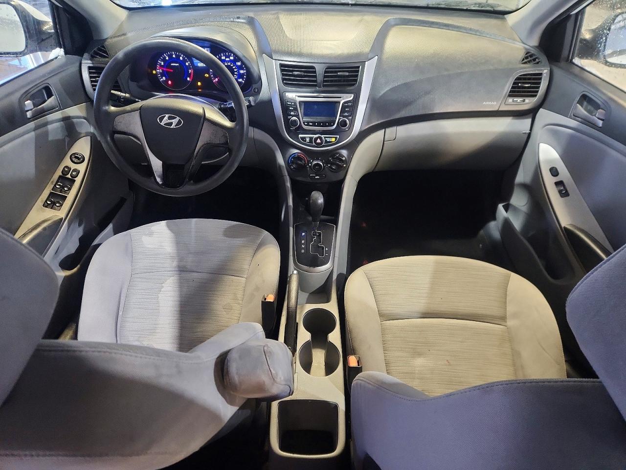 2016 HYUNDAI ACCENT SE photo 15