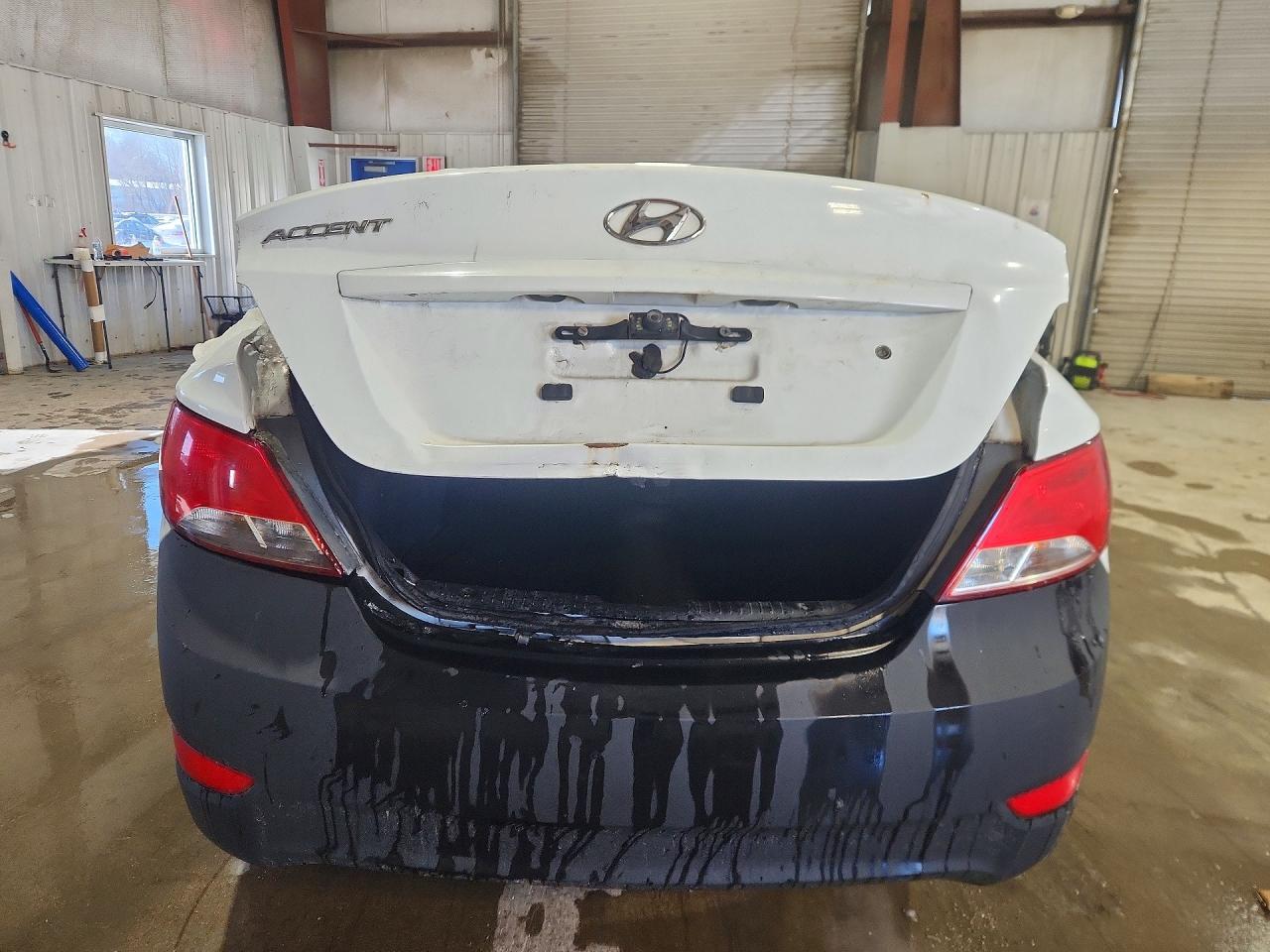 2016 HYUNDAI ACCENT SE photo 11