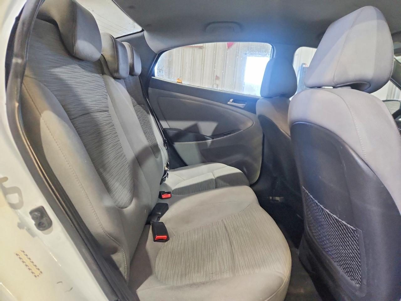 2016 HYUNDAI ACCENT SE photo 19