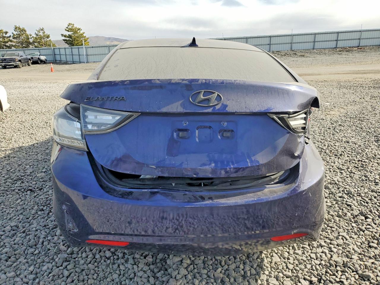 2013 HYUNDAI ELANTRA GLS photo 6