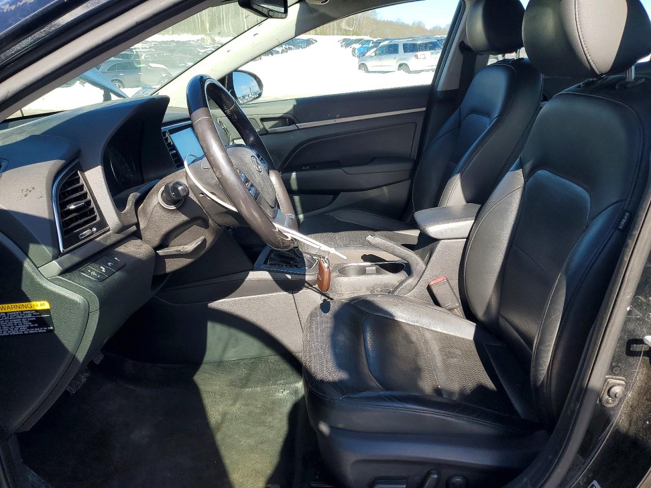 2017 HYUNDAI ELANTRA SE photo 7