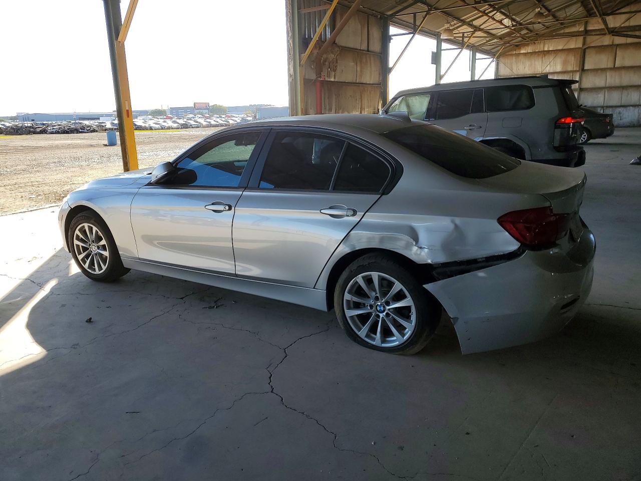 2016 BMW 320 I photo 2