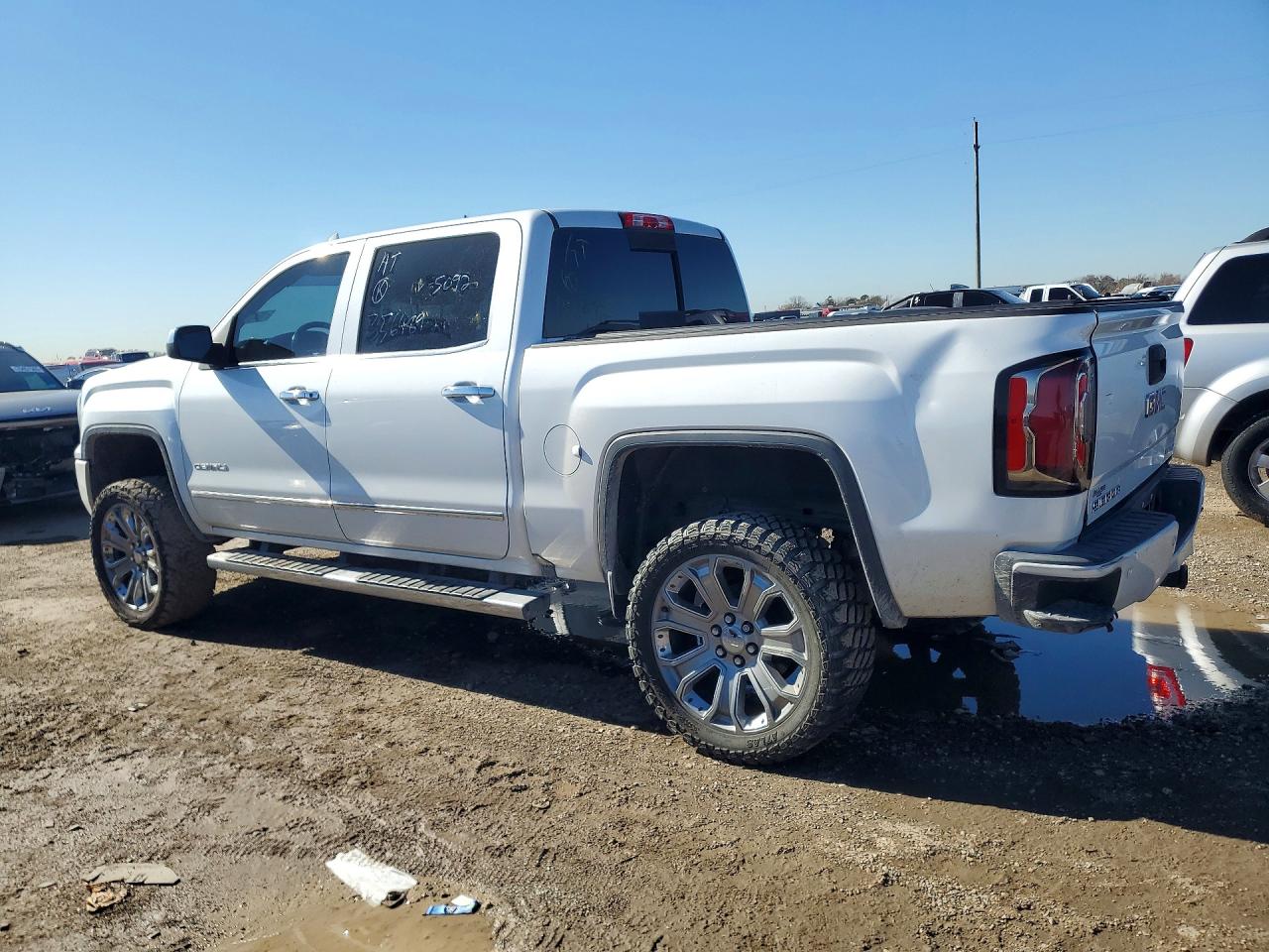 2017 GMC SIERRA C1500 DENALI photo 2