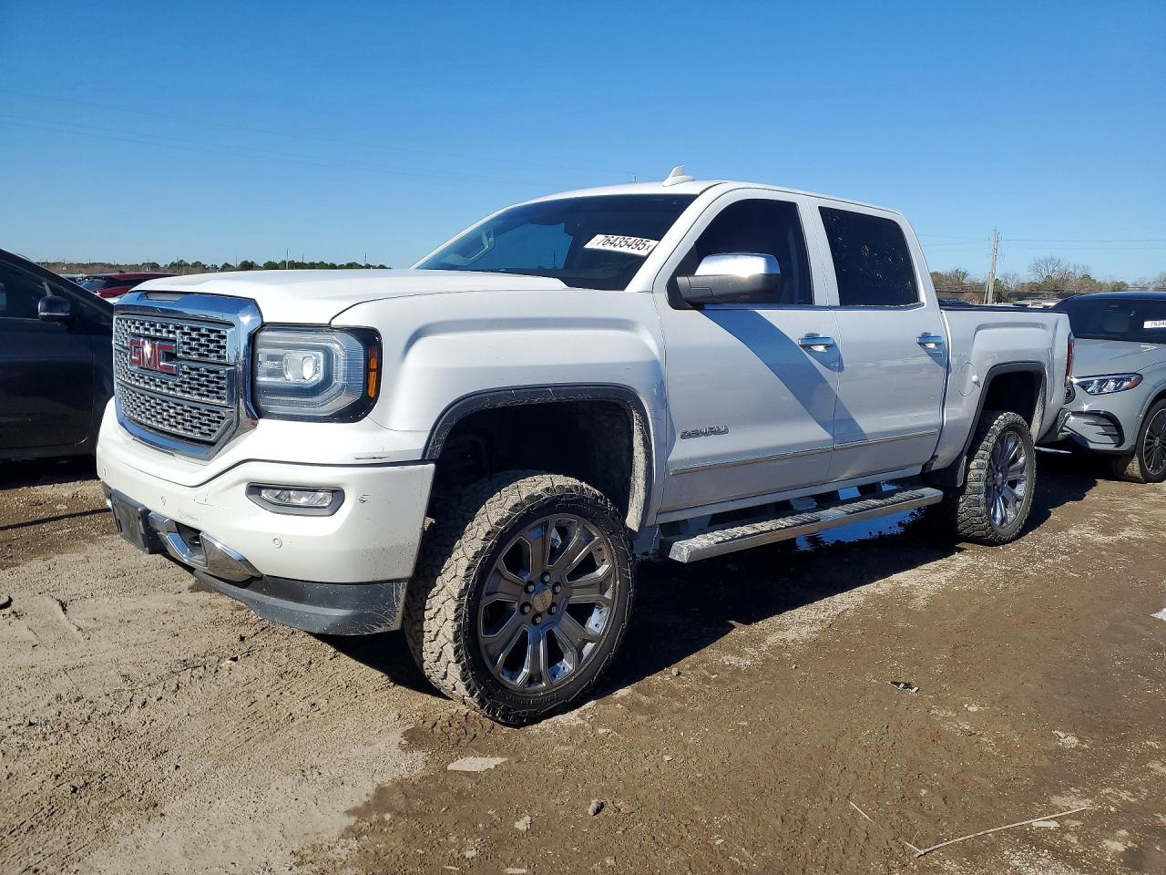 2017 GMC SIERRA