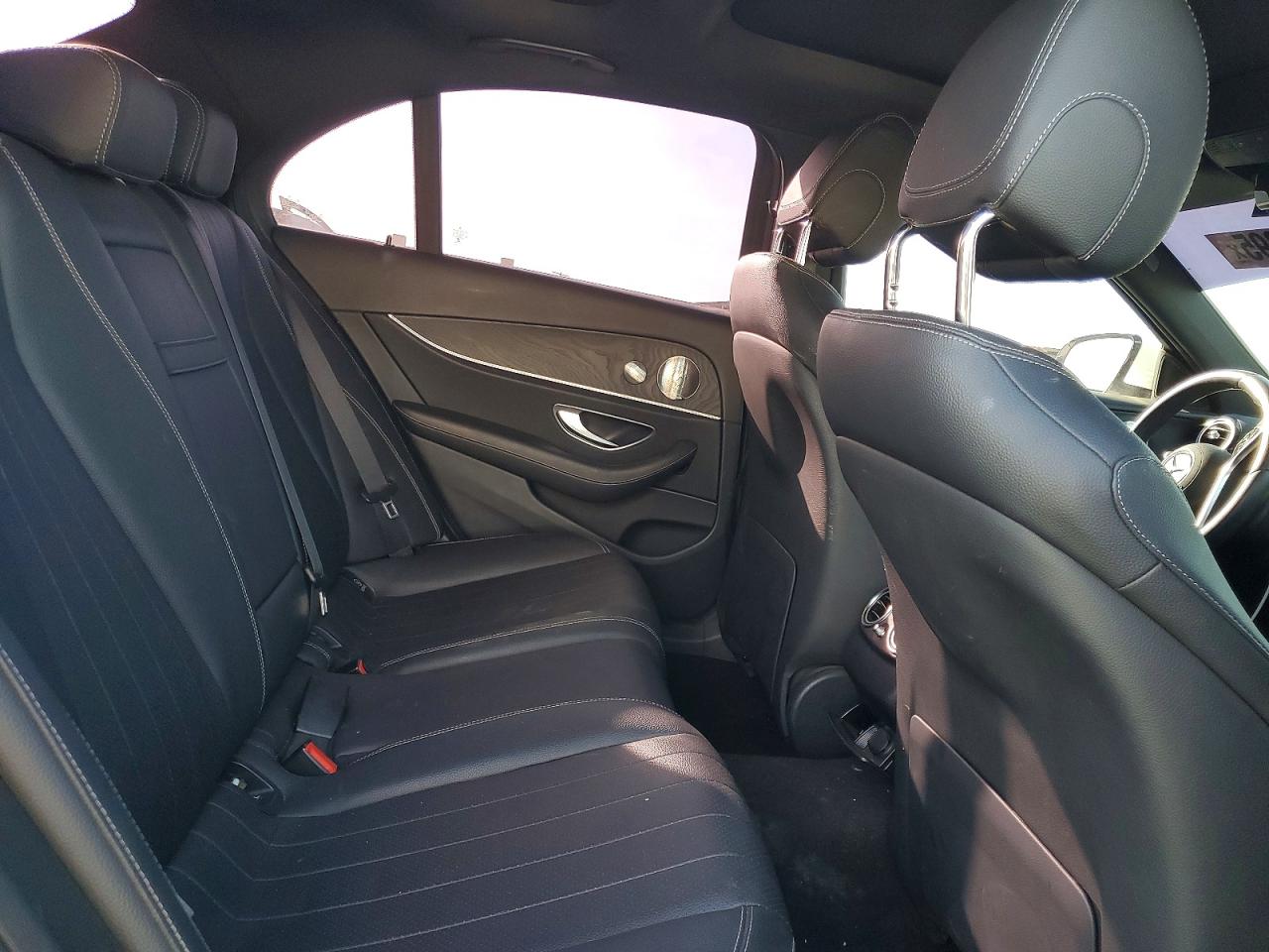 2022 MERCEDES-BENZ E 350 photo 10