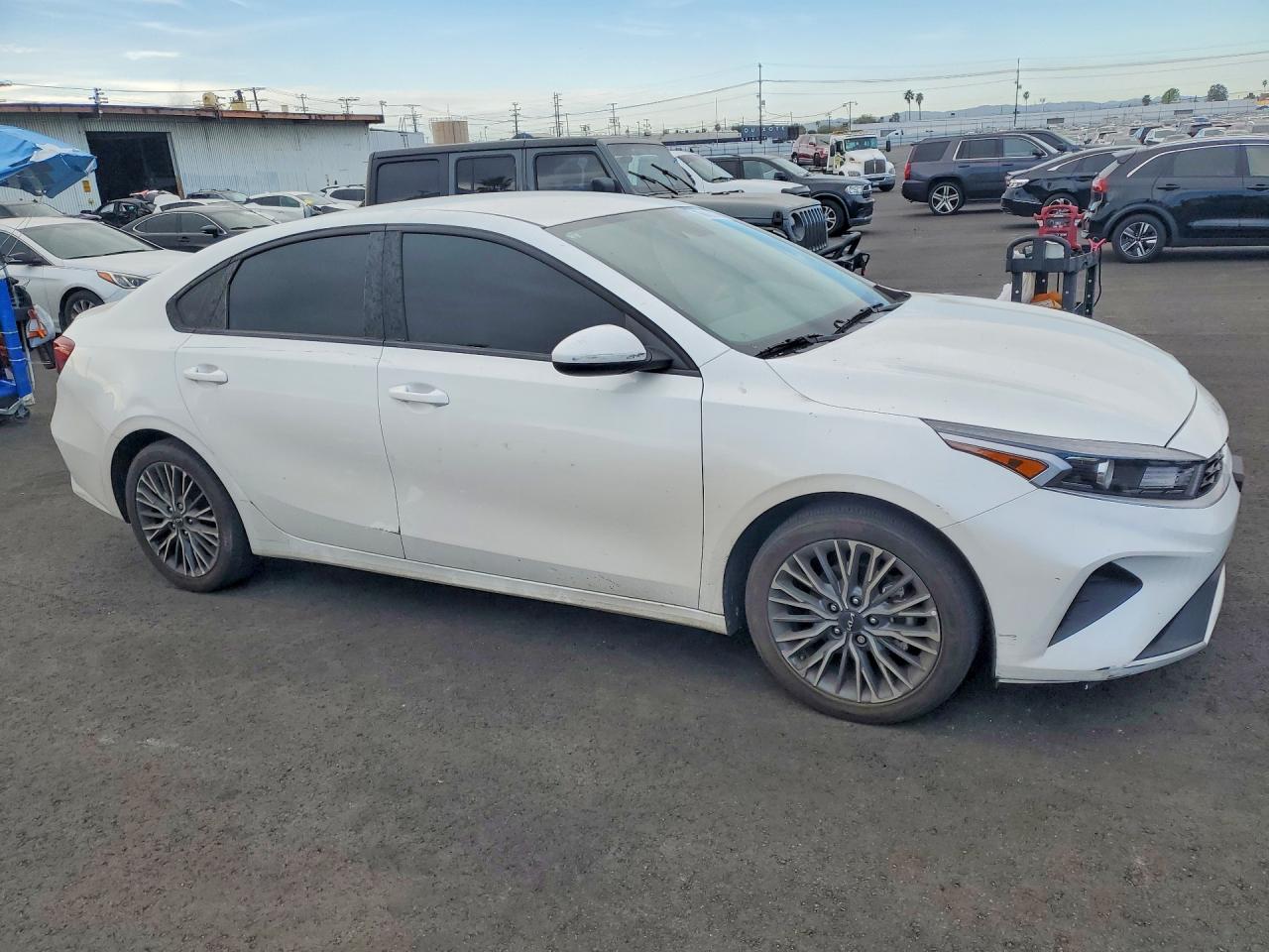 2024 KIA FORTE LXS photo 7