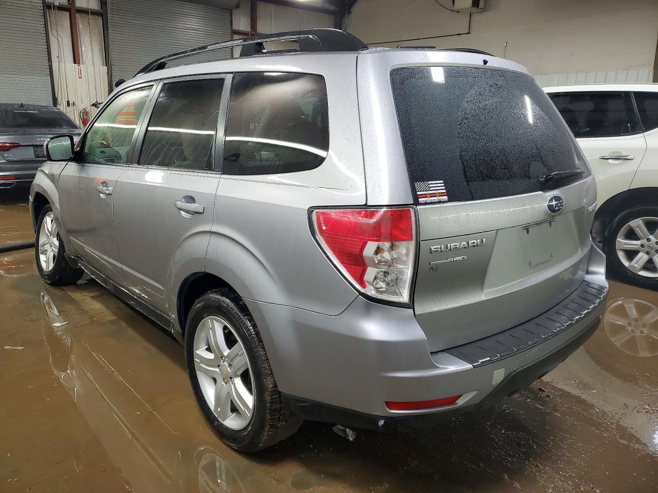 2010 SUBARU FORESTER 2.5X PREMIUM photo 3