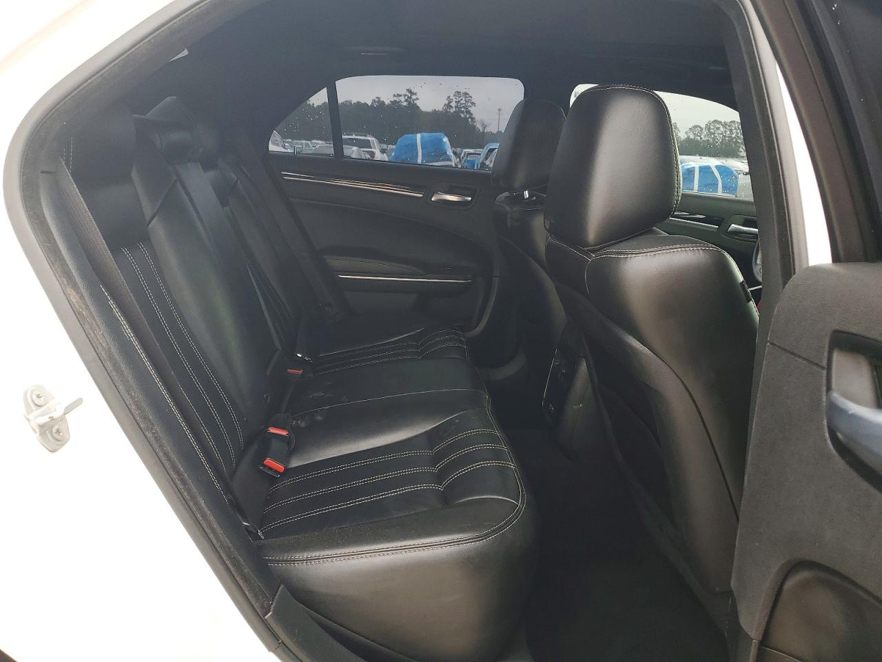 2021 CHRYSLER 300 S photo 10