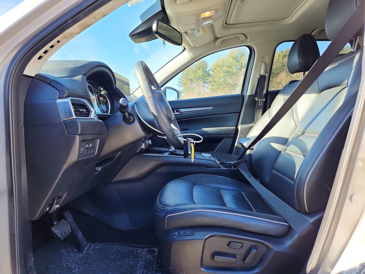 2025 MAZDA CX-5 PREFERRED photo 19