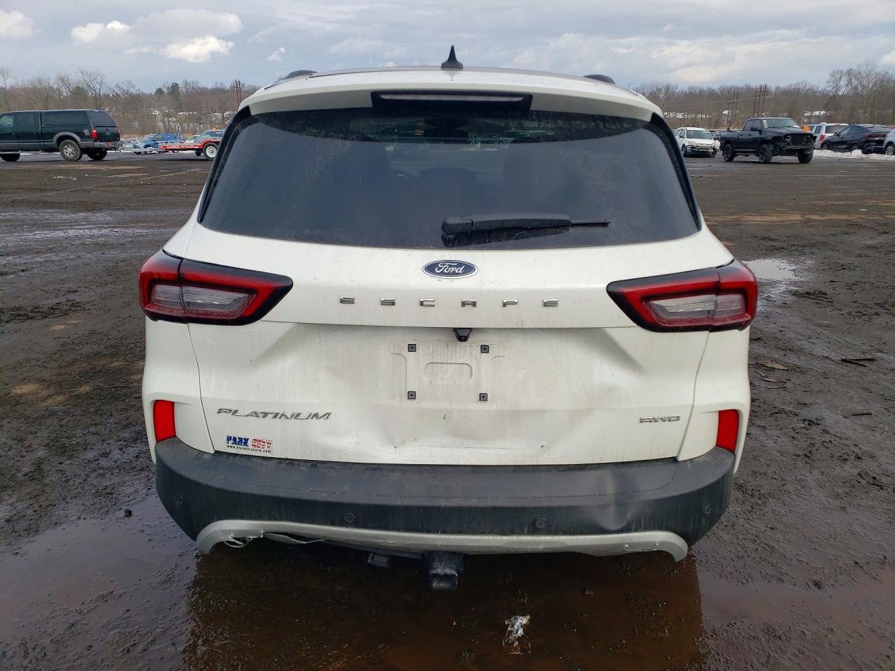 2025 FORD ESCAPE PLATINUM photo 11