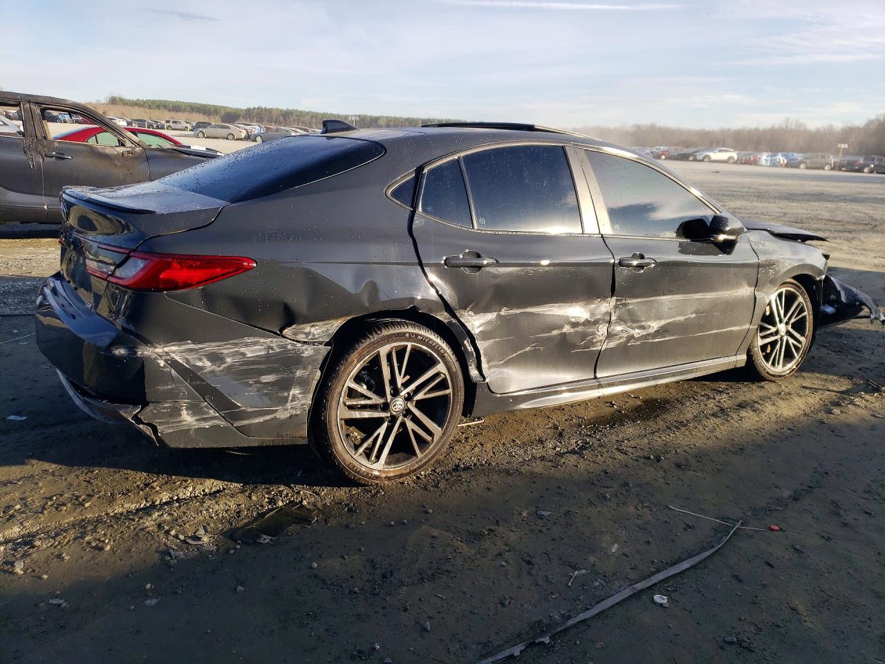 2025 TOYOTA CAMRY XSE photo 5