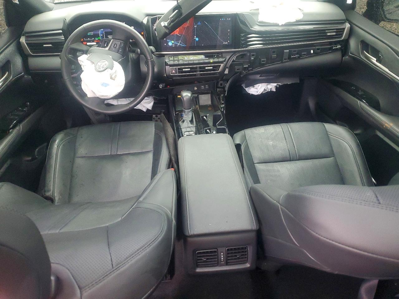 2025 TOYOTA CAMRY XSE photo 15