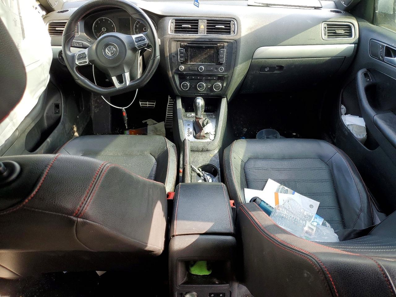 2014 VOLKSWAGEN JETTA GLI photo 8