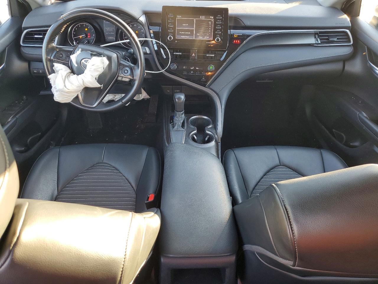 2021 TOYOTA CAMRY SE photo 8
