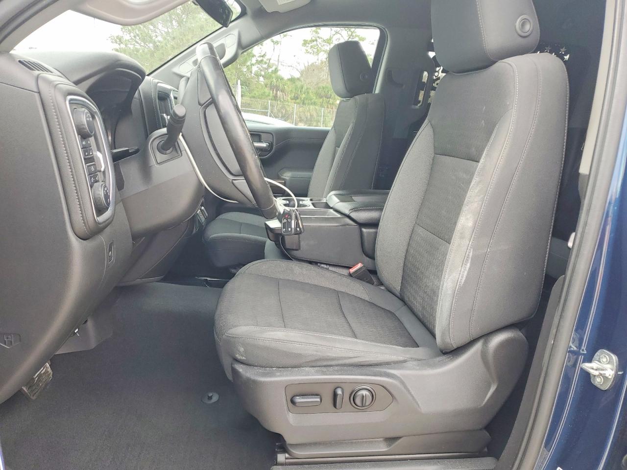 2021 CHEVROLET SILVERADO K1500 LT photo 13