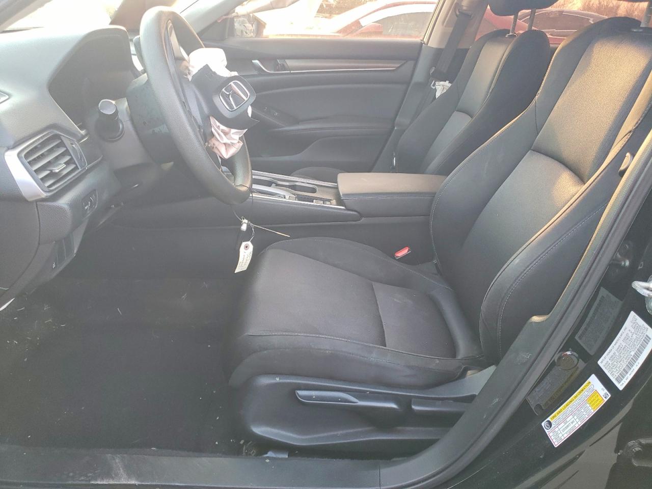 2020 HONDA ACCORD LX photo 7