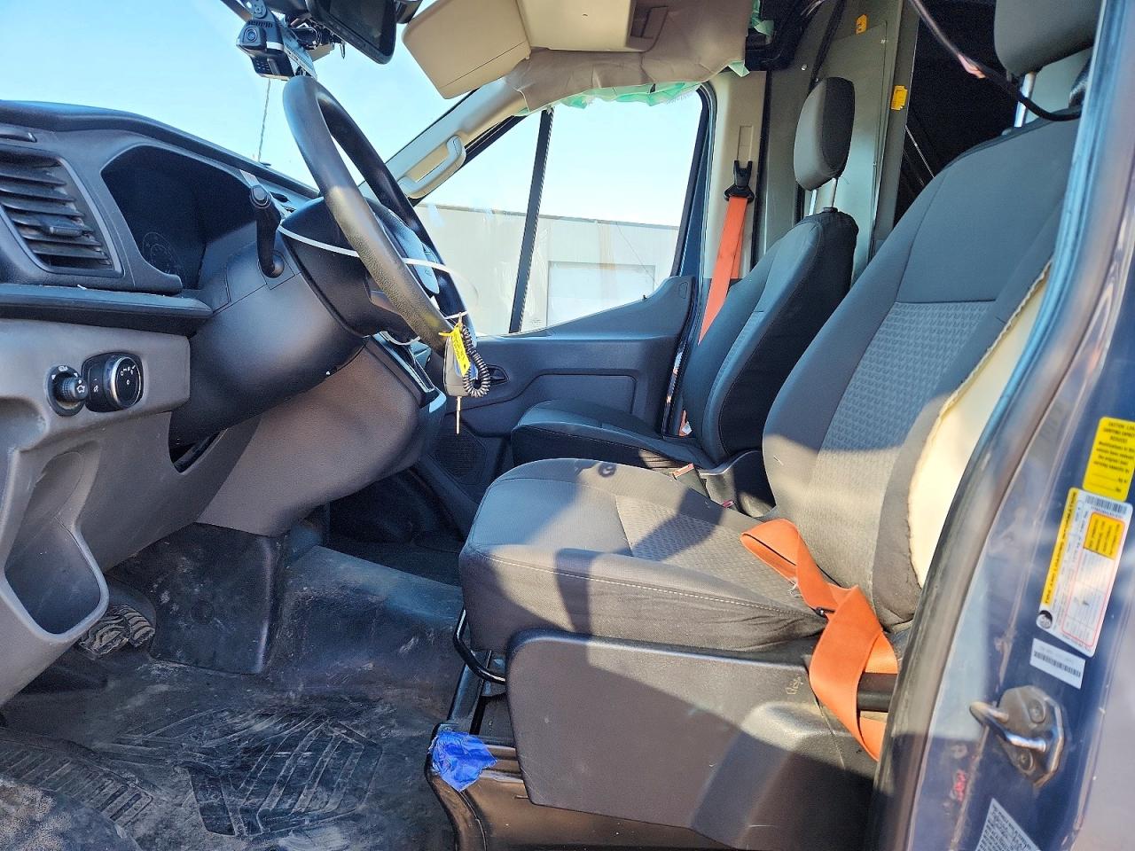 2020 FORD TRANSIT T-250 photo 19