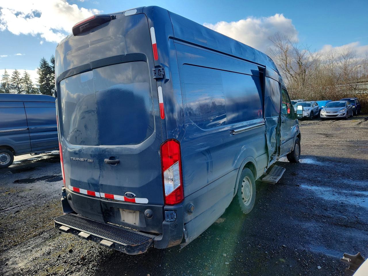 2020 FORD TRANSIT T-250 photo 7