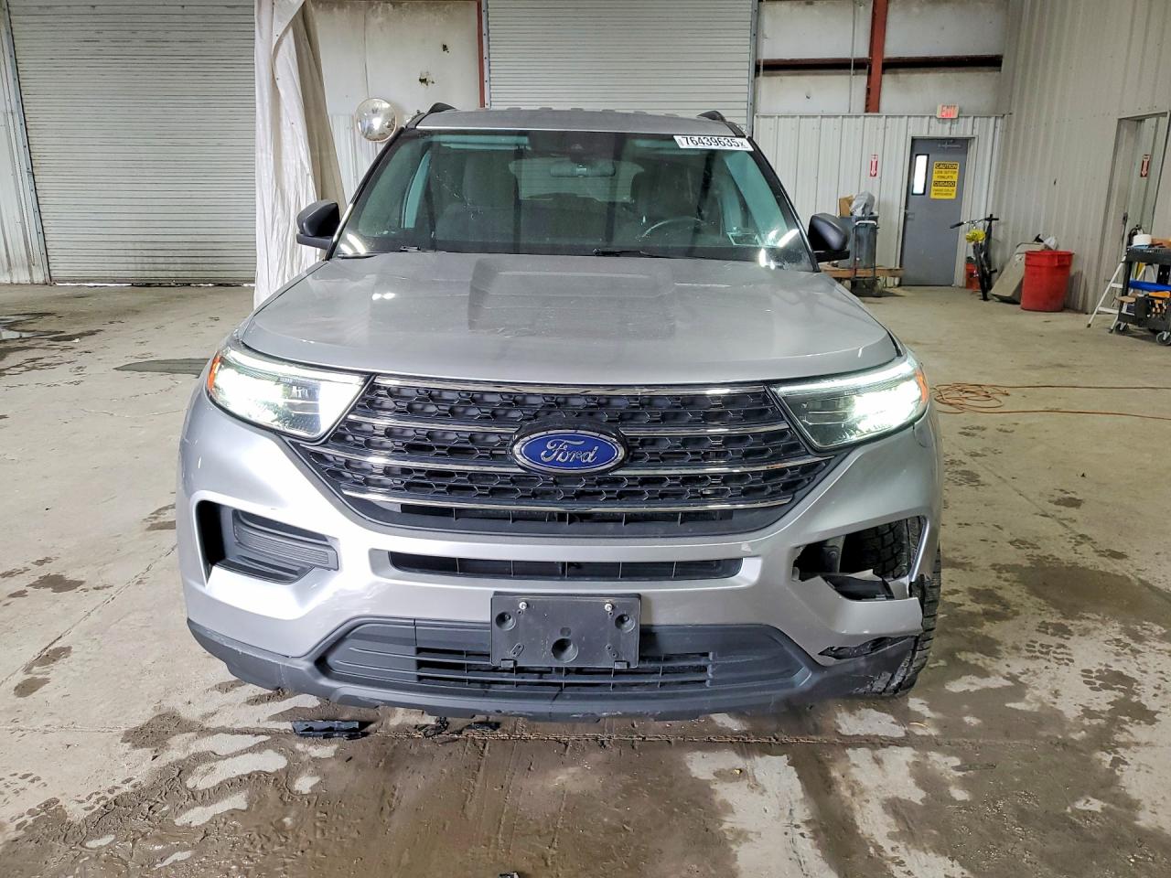 2021 FORD EXPLORER XLT photo 5