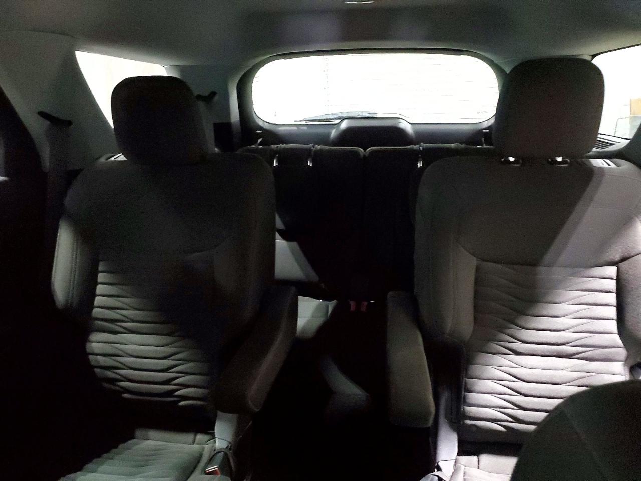 2021 FORD EXPLORER XLT photo 10