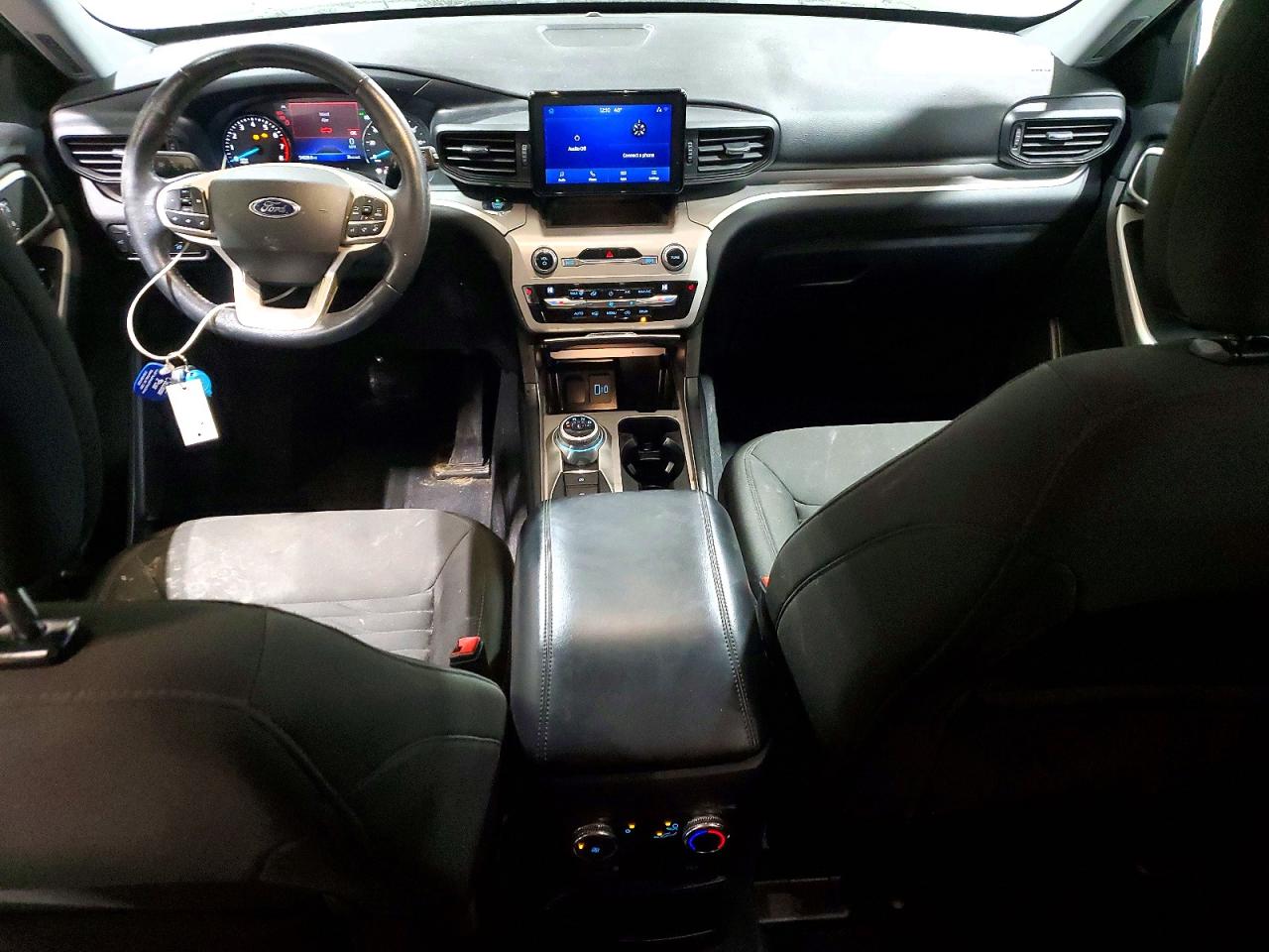 2021 FORD EXPLORER XLT photo 8