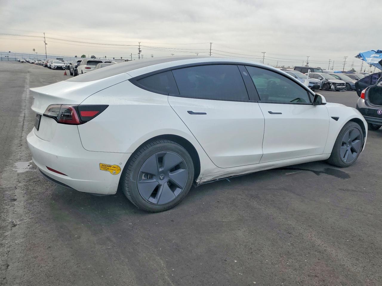2022 TESLA MODEL 3 photo 5